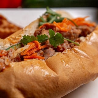 Banh Mi Xiu Mai