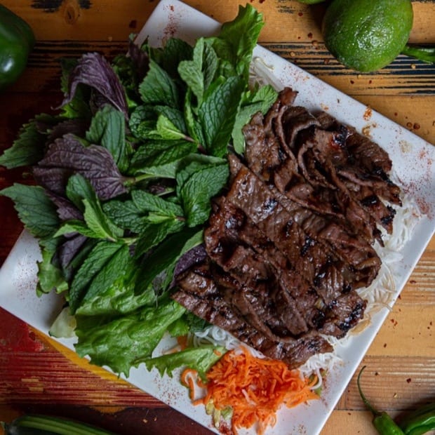 Beef or Pork Grilled Plate (Bo Hoac Heo Nuong Cuon Banh Trang).