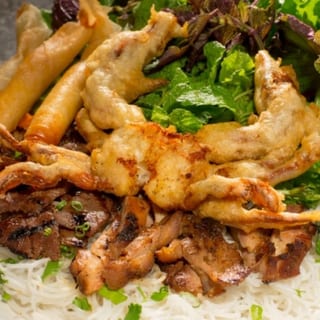 Pho 95 Do Nuong Cuon Banh Trang