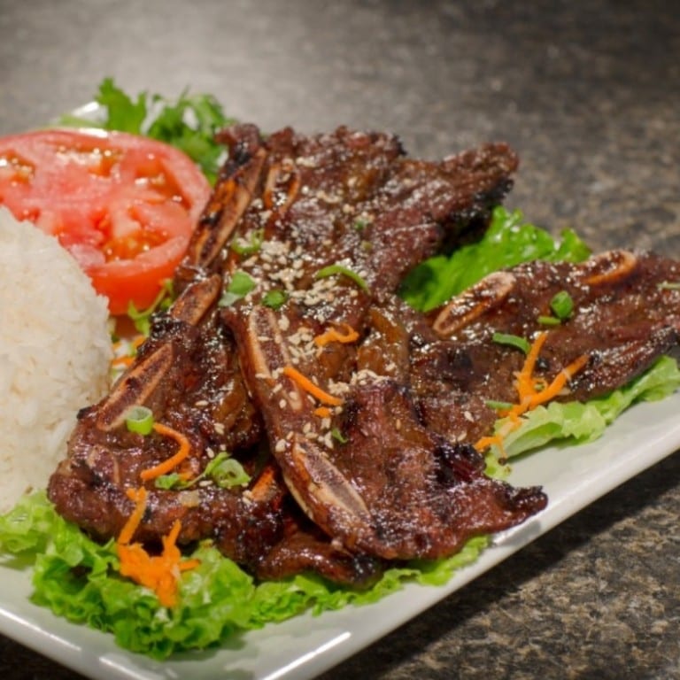 BBQ Short Ribs & Onion Rice Plate (Com Suon Dai Han).